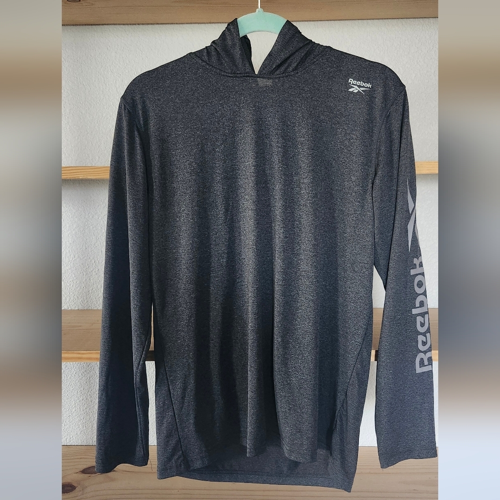 Reebok Small Hoodie Pullover